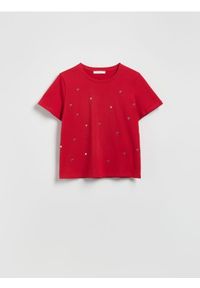 Reserved - T-shirt z aplikacjami - czerwony. Kolor: czerwony. Materiał: bawełna, dzianina. Wzór: aplikacja