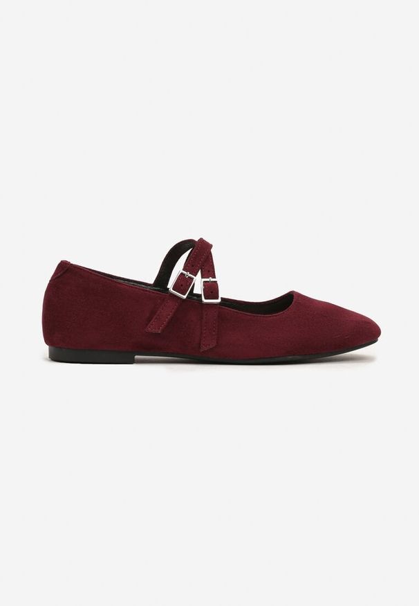 Born2be - Bordowe Balerinki na Płaskiej Podeszwie Ozdobione Paskami Zinrosa. Okazja: na co dzień. Zapięcie: pasek. Kolor: czerwony. Materiał: bawełna, jeans. Wzór: aplikacja. Obcas: na płaskiej podeszwie. Styl: wizytowy, elegancki, casual