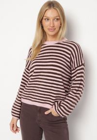 Born2be - Różowy Sweter Oversize w Paski z Dodatkiem Wełny i Wiskozy Tianalla. Kolor: różowy. Materiał: wiskoza, wełna. Wzór: paski. Styl: elegancki #4