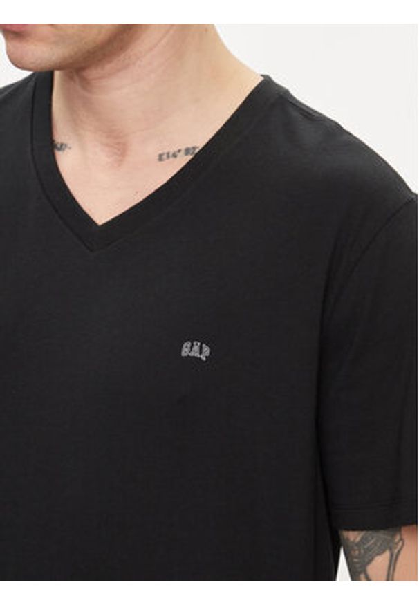GAP - Gap T-Shirt 753771-02 Czarny Regular Fit. Kolor: czarny. Materiał: bawełna, syntetyk