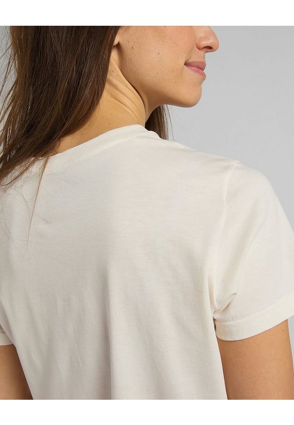 Lee - DAMSKI T-SHIRT LEE KANSAS GRAPHIC TEE SHARK TOOTH L44HEPQB 112109876