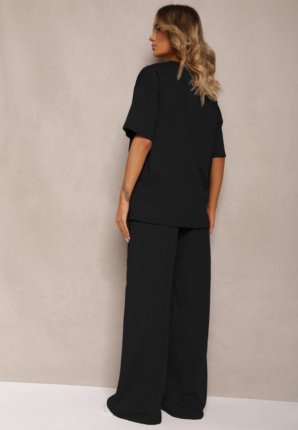 Renee - Czarny Komplet z Bawełny Proste Szerokie Spodnie z Gumką w Pasie Bluzka z Rozcięciami Vimarases. Kolor: czarny. Materiał: bawełna. Wzór: aplikacja
