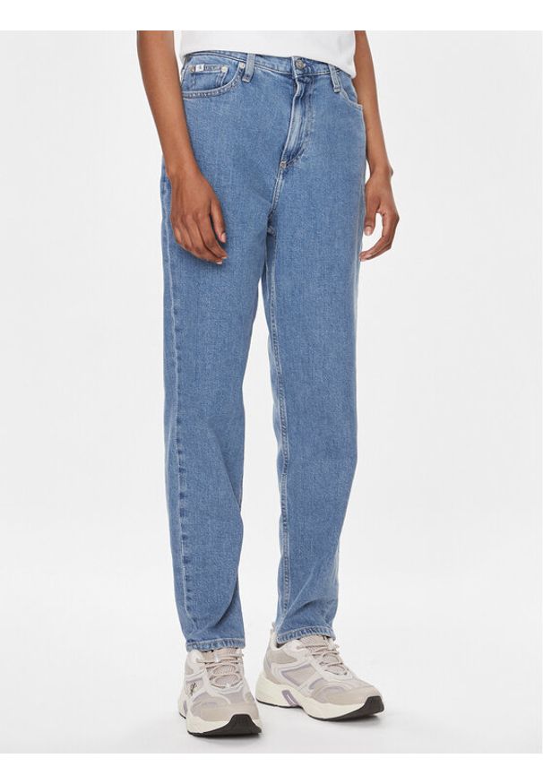 Calvin Klein Jeans Jeansy J20J221588 Niebieski Mom Fit. Kolor: niebieski