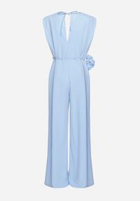 Born2be - Niebieski Wiązany Kombinezon z Prostymi Nogawkami i Wiskozą oraz Kwiatową Aplikacją Dimenna. Kolor: niebieski. Materiał: wiskoza. Wzór: aplikacja, kwiaty. Styl: elegancki #7