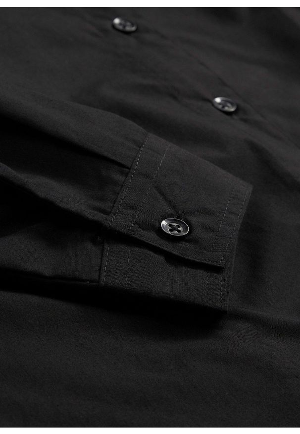 bonprix - Bluzka koszulowa. Typ kołnierza: kołnierzyk klasyczny. Kolor: czarny. Materiał: bawełna
