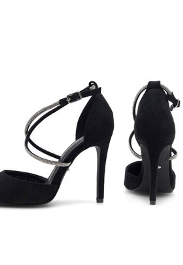 DeeZee Szpilki LARISSA KL-HH4785-62 Czarny. Kolor: czarny. Materiał: materiał. Obcas: na szpilce