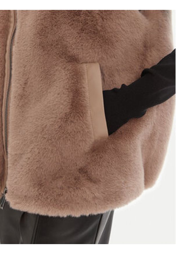 Pinko - PINKO Bezrękawnik Deyn Gilet 105107 A2WN D01 Beżowy Regular Fit. Kolor: beżowy. Materiał: syntetyk. Długość rękawa: bez rękawów