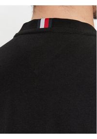 TOMMY HILFIGER - Tommy Hilfiger T-Shirt Monotype MW0MW33688 Czarny Regular Fit. Kolor: czarny. Materiał: bawełna