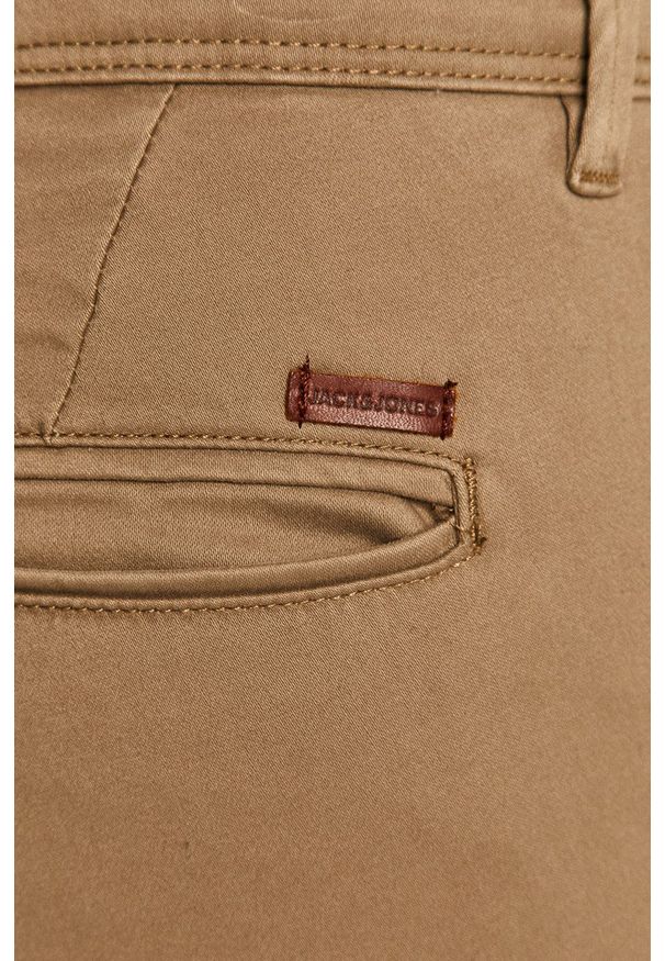 Jack & Jones - Spodnie. Okazja: na co dzień. Kolor: beżowy. Styl: casual