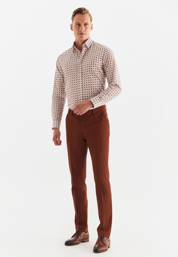 Pako Lorente - PAKO LORENTE – Koszula męska P22WF-1X-035-B-S. Okazja: na co dzień. Typ kołnierza: button down. Materiał: tkanina, elastan, bawełna, jeans. Długość rękawa: długi rękaw. Długość: długie. Wzór: gładki. Sezon: wiosna, lato. Styl: casual