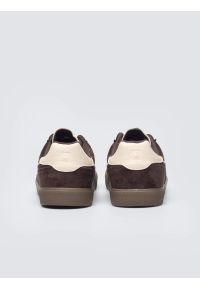 Big-Star - Sneakersy męskie z jasnymi akcentami brązowe TT174092 803. Nosek buta: okrągły. Zapięcie: sznurówki. Kolor: brązowy. Materiał: guma, materiał #2
