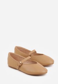 Born2be - Brązowe Balerinki z Paskiem na Sprzączkę Bragia. Okazja: na co dzień. Zapięcie: pasek. Kolor: brązowy. Materiał: jeans, materiał. Styl: casual #6