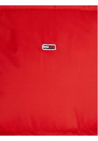 Tommy Jeans Kurtka puchowa DW0DW15963 Czerwony Regular Fit. Kolor: czerwony. Materiał: syntetyk #4