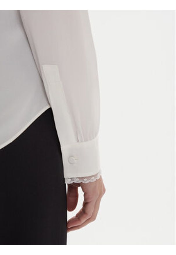 TwinSet - TWINSET Koszula 252TT2142 Beżowy Regular Fit. Kolor: beżowy. Materiał: jedwab, wiskoza