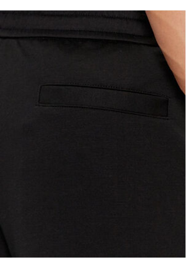 Armani Exchange Szorty sportowe 3DZSSA Z9N1Z 1200 Czarny Regular Fit. Kolor: czarny. Materiał: syntetyk. Styl: sportowy