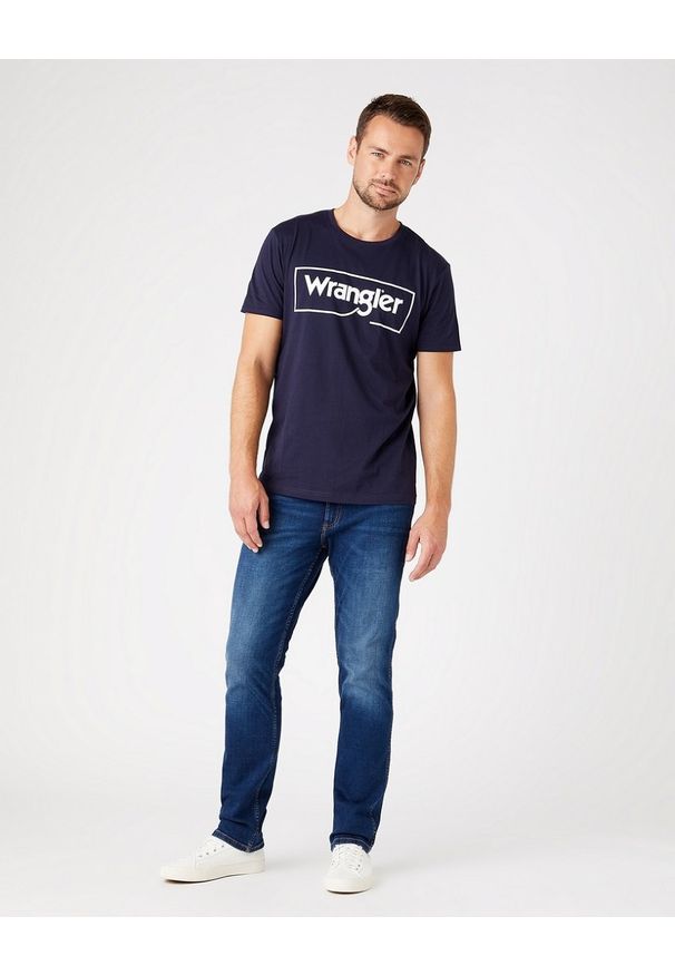 Wrangler - WRANGLER FRAME LOGO TEE MĘSKI T-SHIRT KOSZULKA NAVY W7H3D3114 112146325