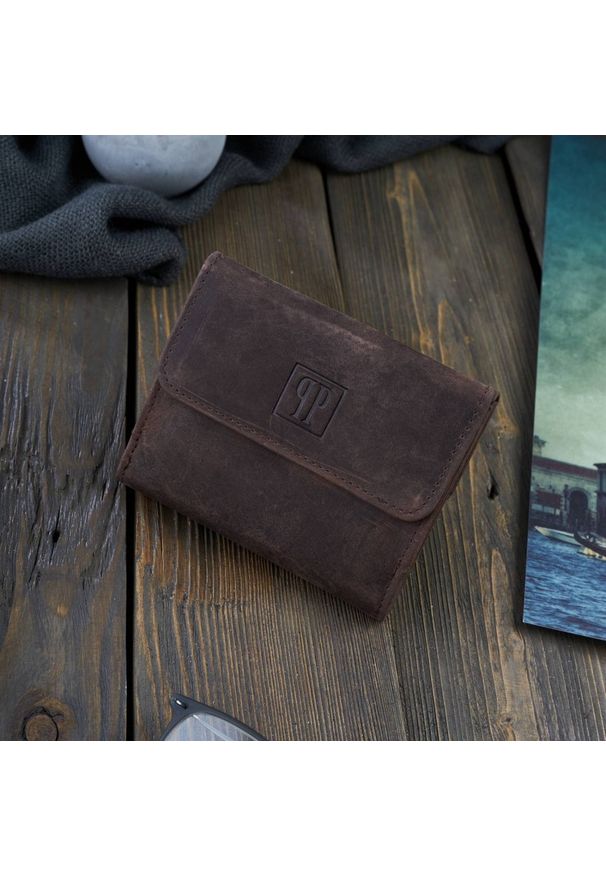 Zestaw skórzany portfel i etui na klucze PAOLO PERUZZI ZUP-64-BR brązowy. Kolor: brązowy. Materiał: skóra