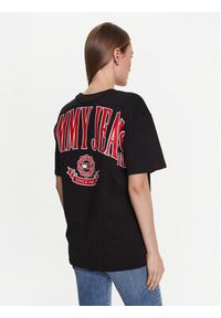 Tommy Jeans T-Shirt Varsity Prep DW0DW15439 Czarny Oversize. Kolor: czarny. Materiał: bawełna