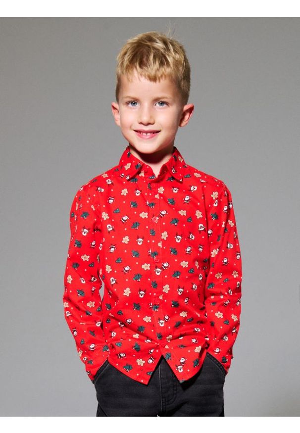 Sinsay - Bawełniana koszula z motywem świątecznym - czerwony. Kolor: czerwony. Materiał: bawełna. Styl: wizytowy