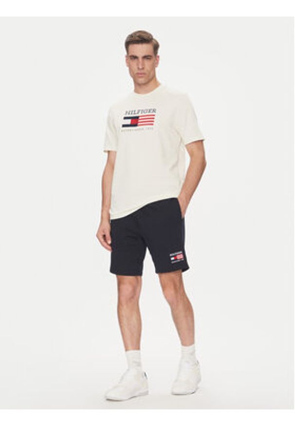 TOMMY HILFIGER - Tommy Hilfiger Szorty sportowe American MW0MW39862 Granatowy Regular Fit. Kolor: niebieski. Materiał: bawełna. Styl: sportowy