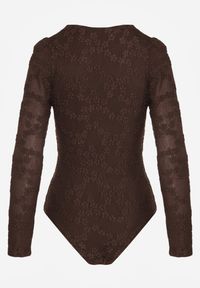 Renee - Brązowe Body Longsleeve z Kopertowym Dekoltem w Kwiatowy Print Zenneva. Typ kołnierza: dekolt w kształcie V. Kolor: brązowy. Długość rękawa: długi rękaw. Długość: długie. Wzór: nadruk, kwiaty #6