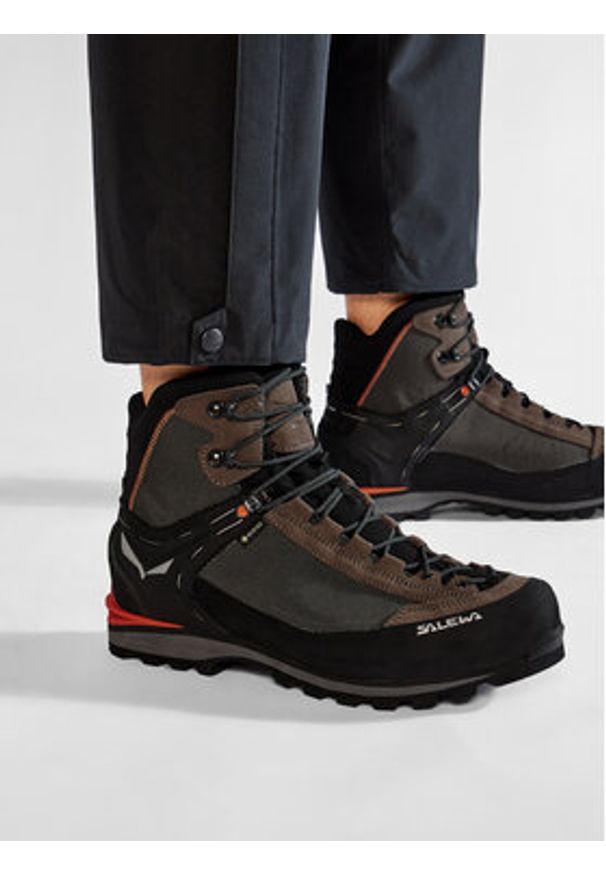 Salewa Trekkingi Ms Crow Gtx GORE-TEX 7512 Czarny. Kolor: czarny. Materiał: materiał. Technologia: Gore-Tex. Sport: turystyka piesza