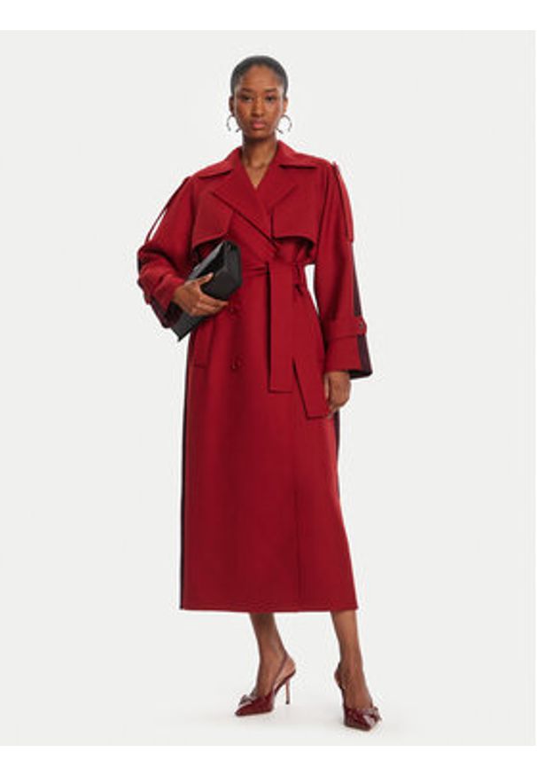 Patrizia Pepe Trencz 8O0188/A630-J4L3 Bordowy Regular Fit. Kolor: czerwony. Materiał: syntetyk