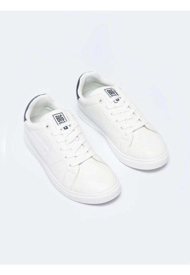 Big-Star - Sneakersy męskie ze skóry ekologicznej białe NN174282 101. Okazja: na co dzień. Kolor: biały. Materiał: skóra ekologiczna