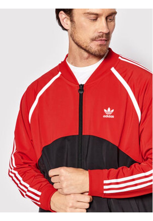 Adidas - adidas Bluza Sst Blocked HC2076 Czerwony Regular Fit. Kolor: czerwony. Materiał: syntetyk