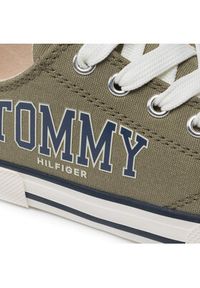 TOMMY HILFIGER - Tommy Hilfiger Trampki Low Cut Lace-Up Sneaker T3X4-32208-1352 M Zielony. Kolor: zielony. Materiał: materiał