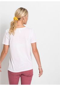 T-shirt z nadrukiem bonprix biały. Kolor: biały. Długość rękawa: krótki rękaw. Długość: krótkie. Wzór: nadruk #6