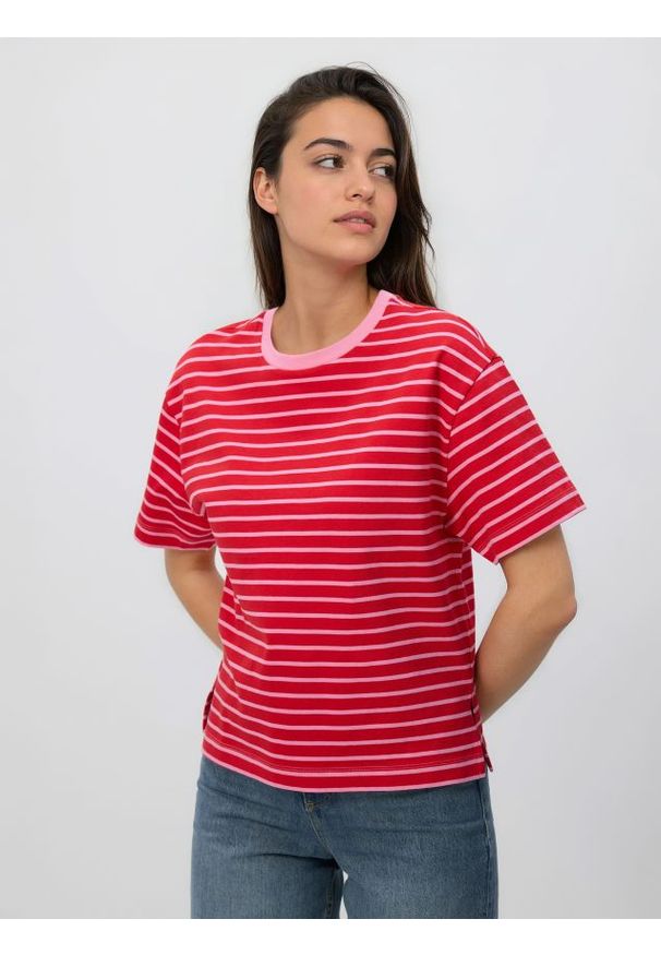 Reserved - Bawełniany t-shirt w paski - czerwony. Kolor: czerwony. Materiał: bawełna. Wzór: paski
