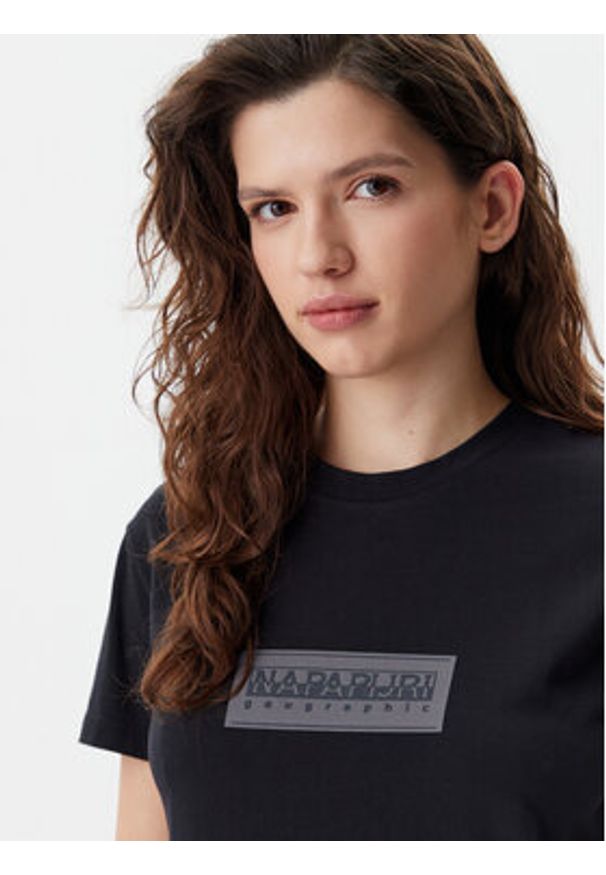 Napapijri T-Shirt NP0A4IP1 Czarny Regular Fit. Kolor: czarny. Materiał: bawełna