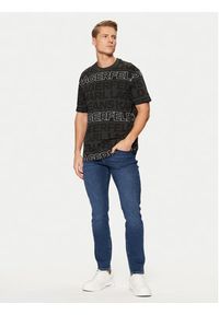 Karl Lagerfeld - KARL LAGERFELD T-Shirt A1M17114 Czarny Regular Fit. Typ kołnierza: dekolt w karo. Kolor: czarny. Materiał: bawełna #3