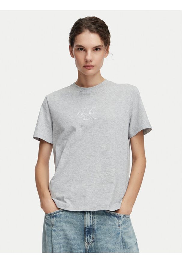 Calvin Klein Jeans T-Shirt LV047G831G Szary jasny Regular Fit. Kolor: szary. Materiał: bawełna