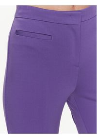 Pinko Spodnie materiałowe Perfetto 100152 A0HM Fioletowy Regular Fit. Kolor: fioletowy. Materiał: syntetyk, wiskoza