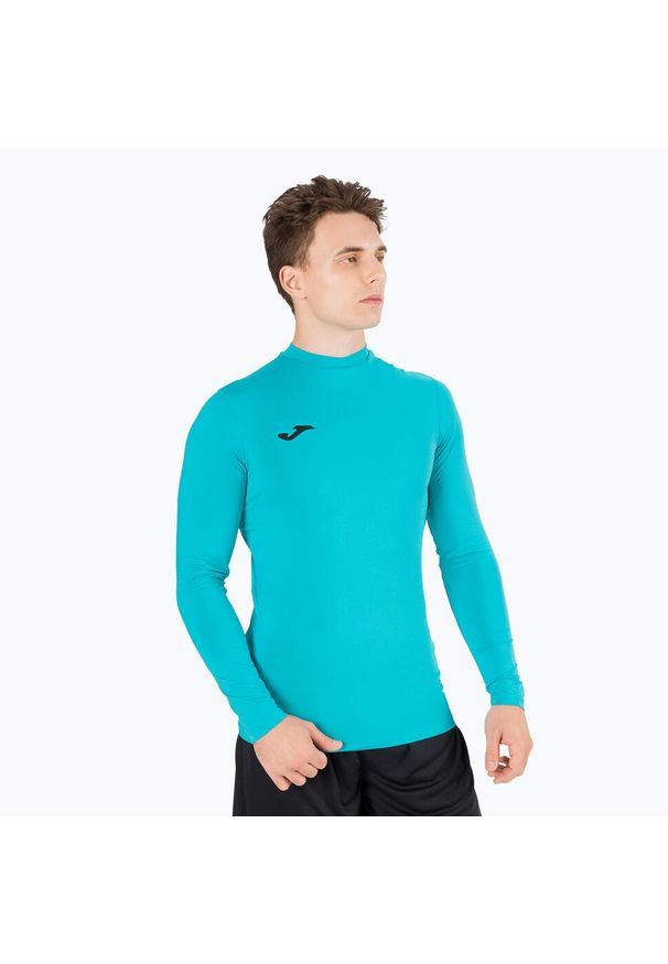 Podkoszulka do piłki nożnej dla dorosłych Joma Brama Academy z długim rękawem. Kolor: niebieski. Długość rękawa: długi rękaw. Długość: długie. Sport: piłka nożna