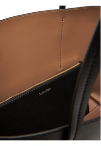 Calvin Klein Torebka Foil Logo Small Tote LV04F3275G Czarny. Kolor: czarny. Materiał: skórzane