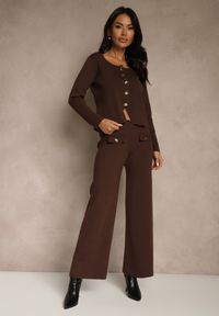 Renee - Brązowy Elegancki Komplet z Dzianiny z Wiskozą Kardigan i Spodnie Delinavea. Kolor: brązowy. Materiał: dzianina, wiskoza. Wzór: aplikacja #1