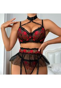 Intica - Komplet bielizny z kwiatowym haftem Nadije. Kolor: wielokolorowy. Materiał: tkanina. Wzór: kwiaty, haft #9