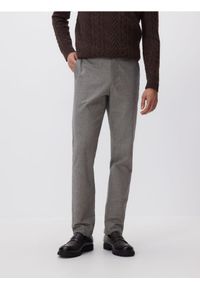 Reserved - Spodnie chino slim fit - szary. Kolor: szary. Materiał: tkanina, bawełna #1