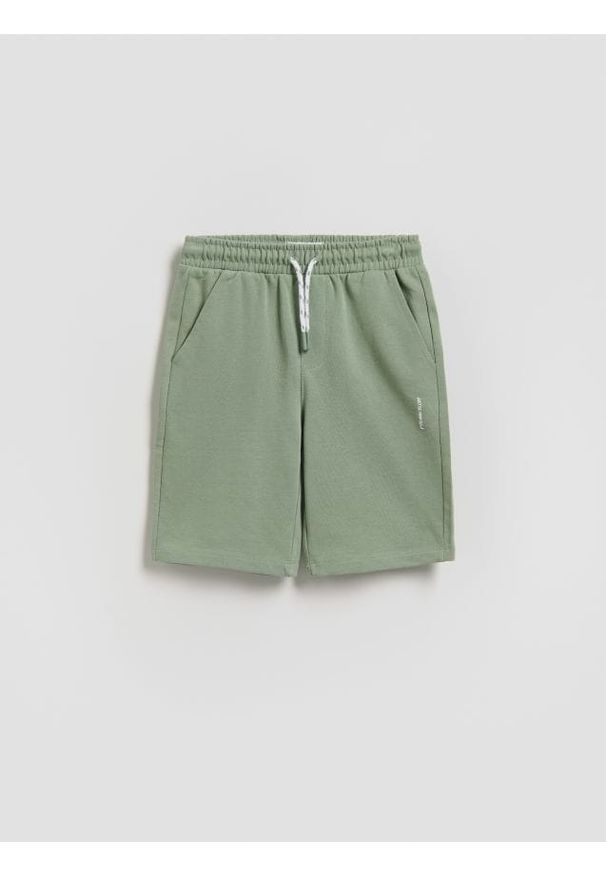 Reserved - Bawełniane szorty - jasnozielony. Kolor: zielony. Materiał: bawełna