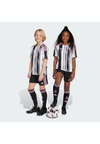 Adidas - Szorty Juventus 25/26 Home Kids. Kolor: czarny. Sport: piłka nożna