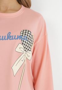 Born2be - Różowy 2-częściowy Komplet Piżamowy z Bluzką i Spodniami Ophilena. Kolor: różowy. Długość: długie. Wzór: nadruk #4