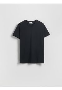 Reserved - T-shirt slim z dekoltem V - czarny. Kolor: czarny. Materiał: bawełna, dzianina