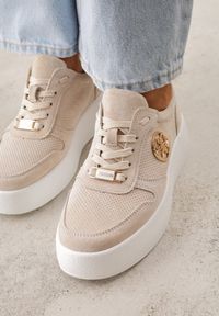 Born2be - Beżowe Sneakersy Skórzane na Grubej Podeszwie z Geometryczną Ozdobą Syrolphi. Okazja: na co dzień. Kolor: beżowy. Materiał: skóra. Wzór: geometria, aplikacja #2