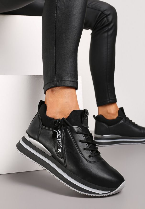 Born2be - Czarne Sneakersy z Ozdobnym Suwakiem na Grubej Podeszwie Leavona. Nosek buta: okrągły. Zapięcie: sznurówki. Kolor: czarny. Materiał: materiał. Obcas: na obcasie. Wysokość obcasa: niski