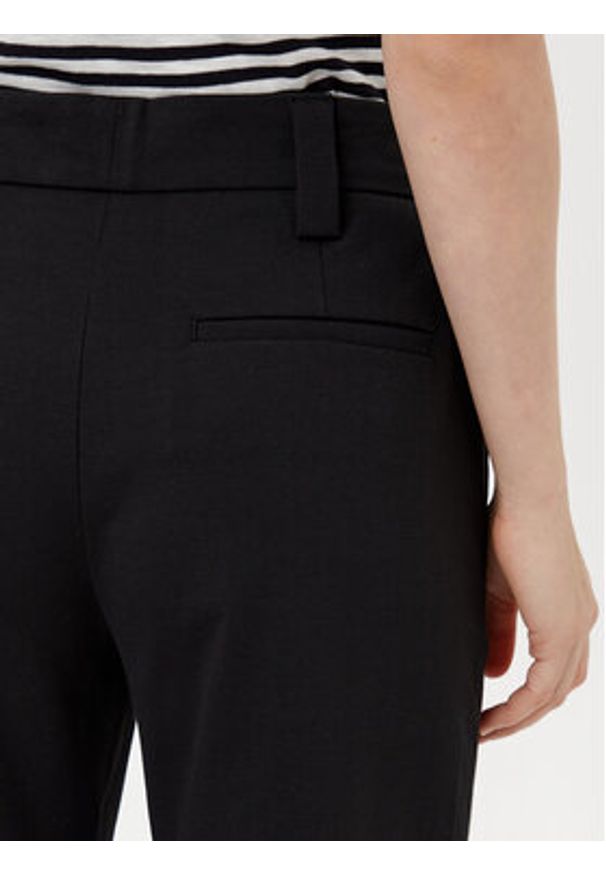 Marc O'Polo Spodnie materiałowe B01411910369 Czarny Regular Fit. Kolor: czarny. Materiał: syntetyk