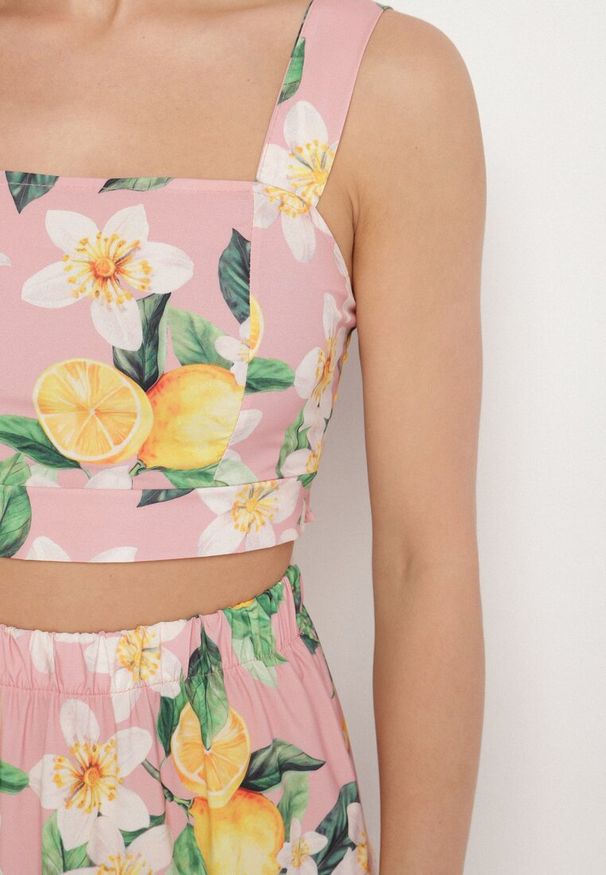 Born2be - Różowy Komplet Top na Ramiączkach i Rozkloszowana Spódnica Madelein. Kolor: różowy. Wzór: kwiaty, aplikacja