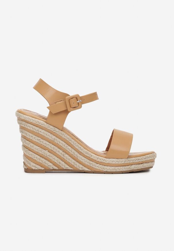 Born2be - Brązowe Sandały na Wysokim Koturnie ze Sznurka ze Sprzączką Vellmani. Zapięcie: sprzączka. Kolor: brązowy. Obcas: na koturnie